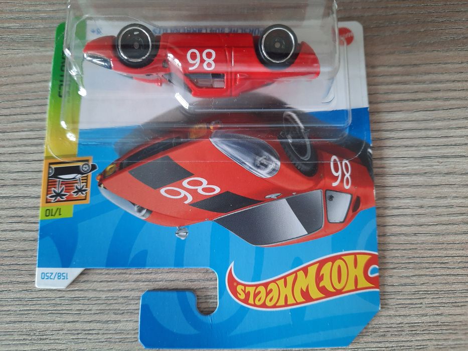 Hot Wheels Porsche 904 Carrera GTS