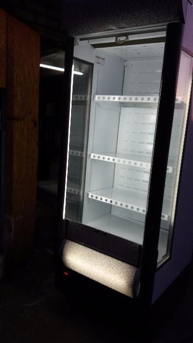 Регал холодильный Эверест