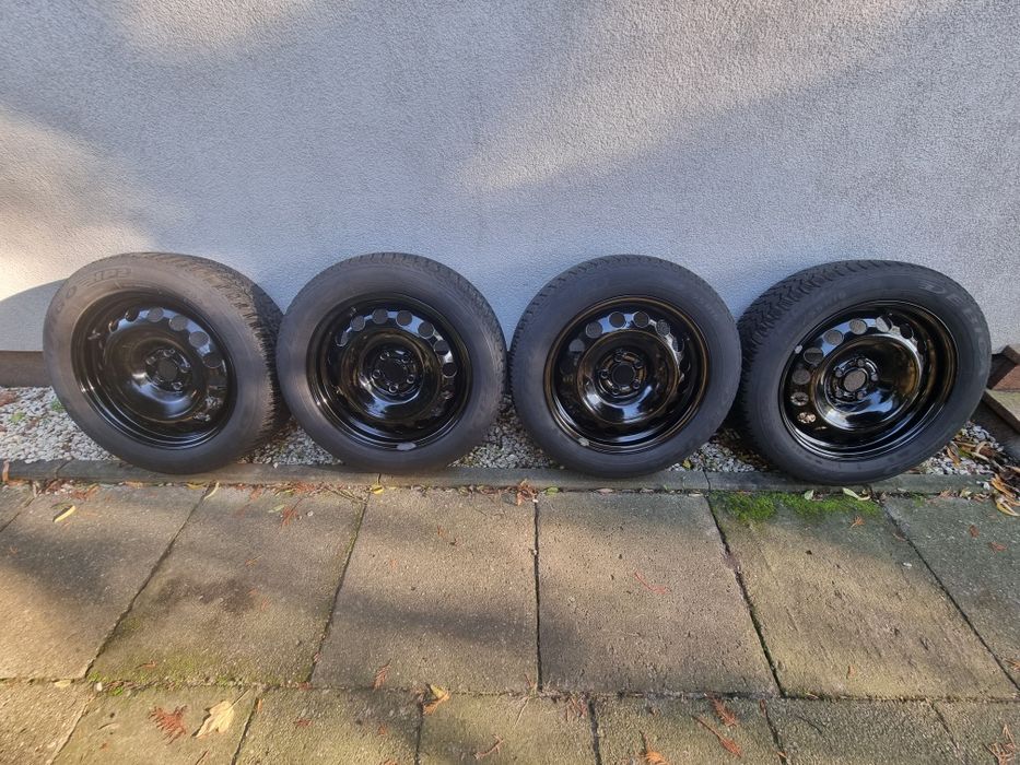 Opony zimowe i felgi 205/55/16 5x100 Vw Audi