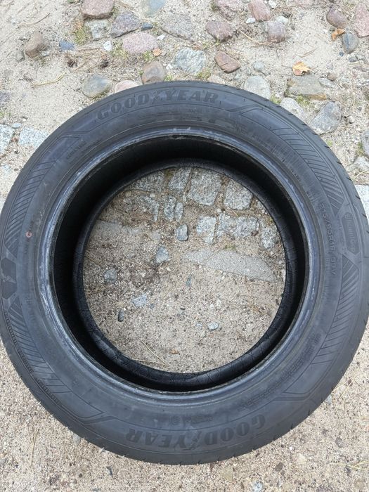 Sprzedam opony letnie Goodyear efficientgrip performance 2 215/55r18