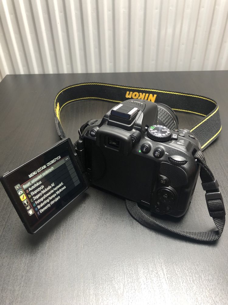 Nikon D5300 + 18-55 + akcesoria - jak nowy! 5700 zdjęc !