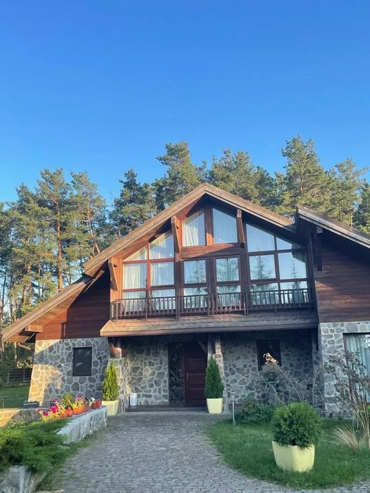 Аренда дома Посуточно с Бассейном Березовка