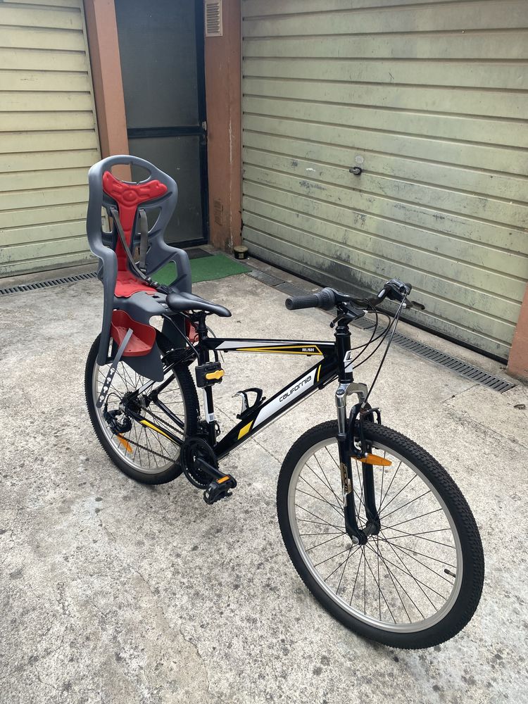 Bicicleta nova com banco para crianca