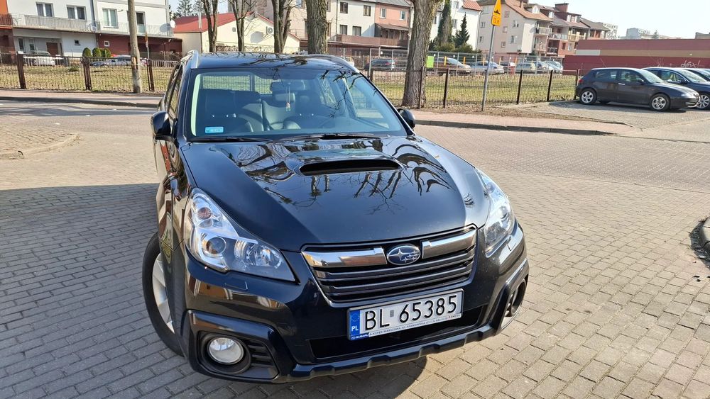 Subaru Outback SUBARU OUTBACK 2013 I rej. 04.2014 bezwypadkowy stan SUPER
