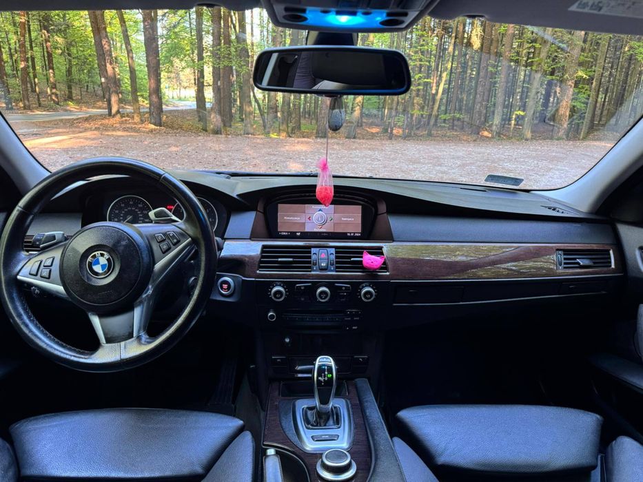 BMW E60 550i • 367KM • 2008r. Polift • V8 • Automat • M-Pakiet
