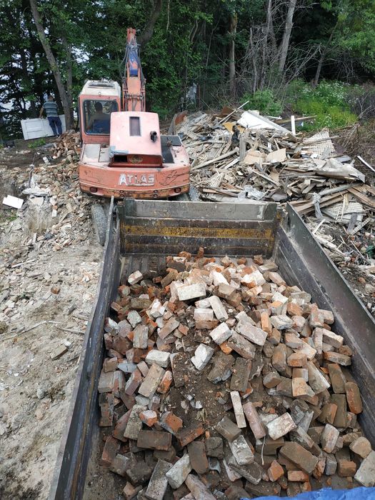 Демонтаж. Вивіз сміття. Копання траншей. Копання підвалів Чистка горищ