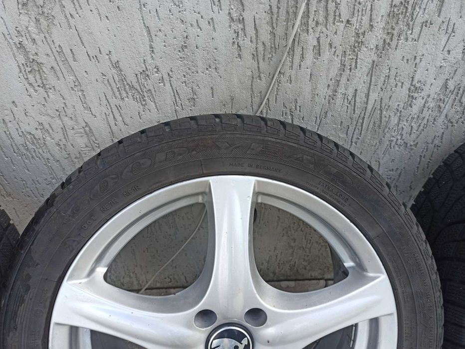 Диски з зимовою резиною Goodyear Vector 4Seasons 225 45 R17, 5*112