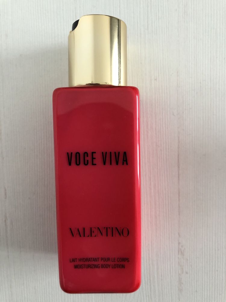 NOWE Perfumowane mleczko do ciała VALENTINO  VOCE VIVA
