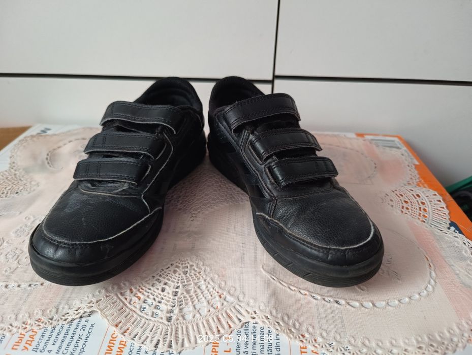 Buty adidas r. 32 wkładka 19,5 cm