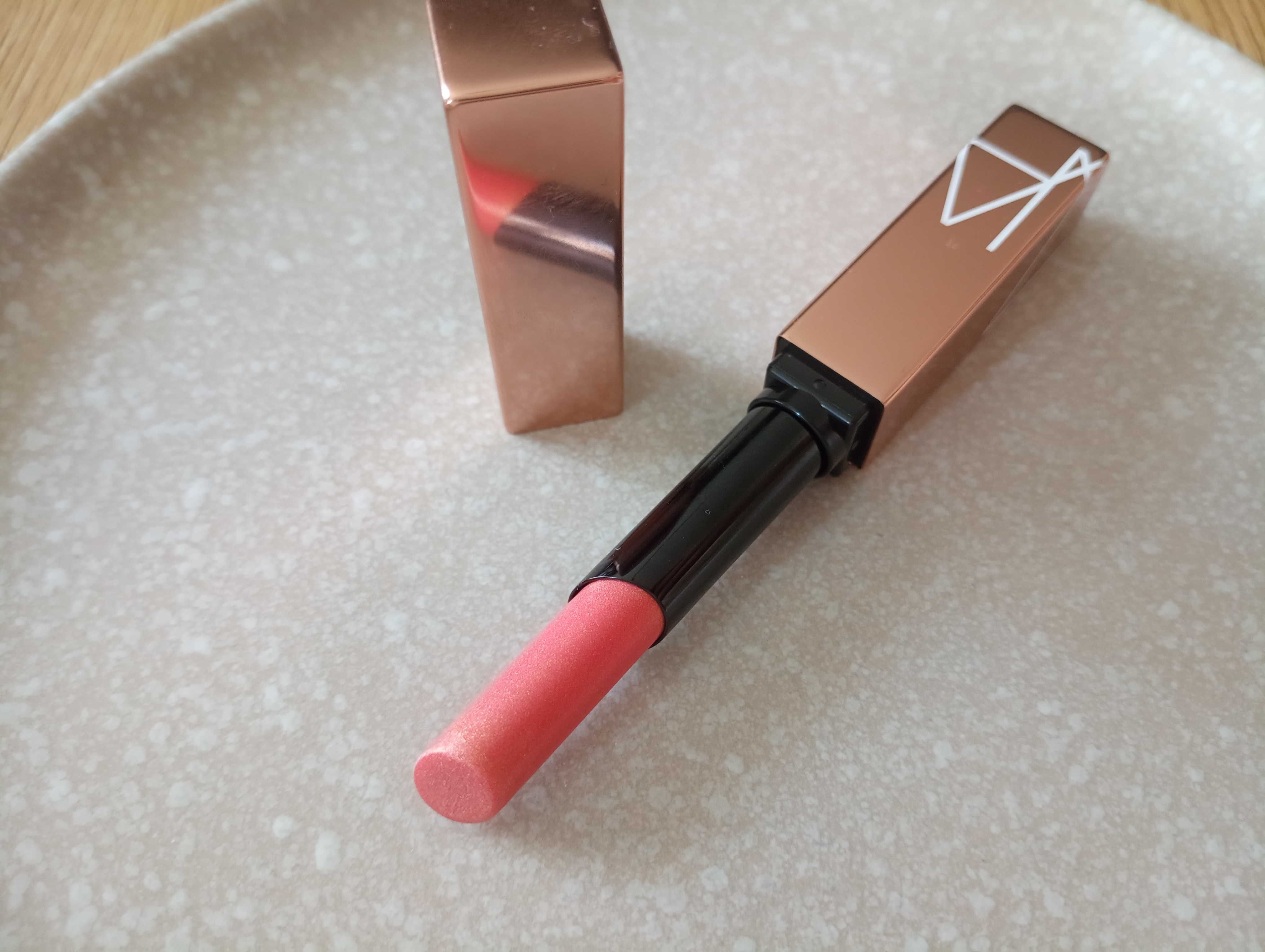 Зволожуюча помада Nars "orgasm"