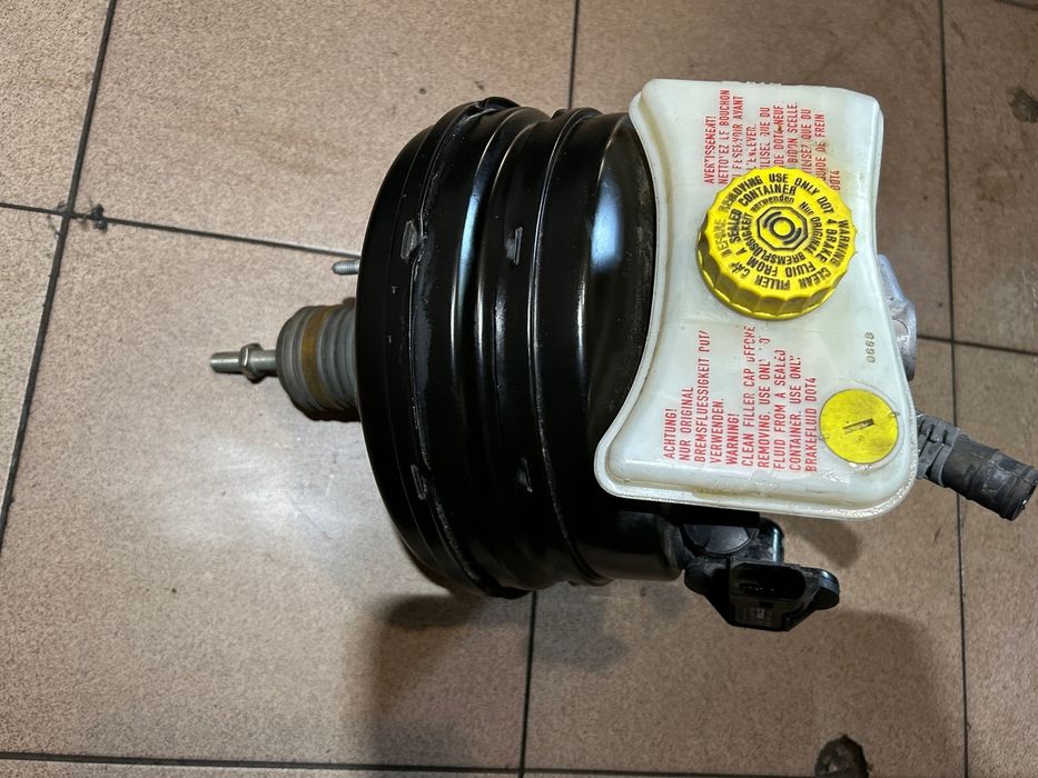 Serwo Pompa Hamulcowa Audi A6 S6 C6 5.2 V10