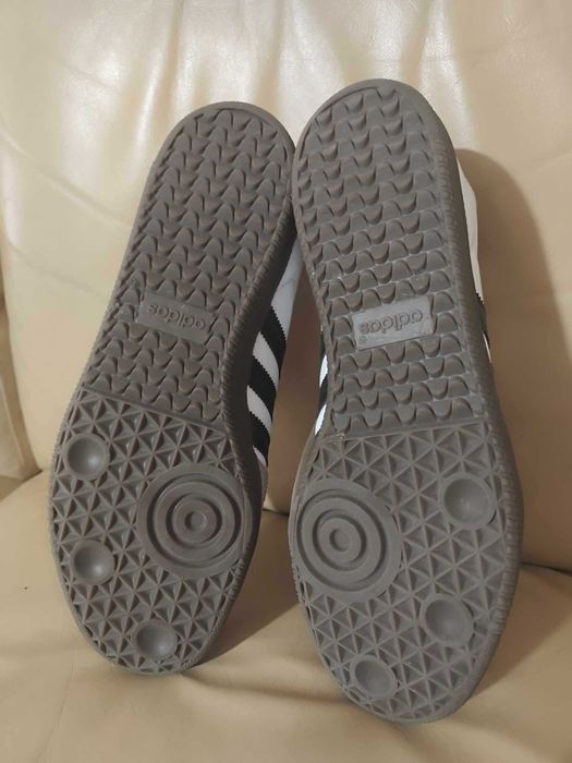 Sapatilhas ADIDAS SAMBA usadas como novas