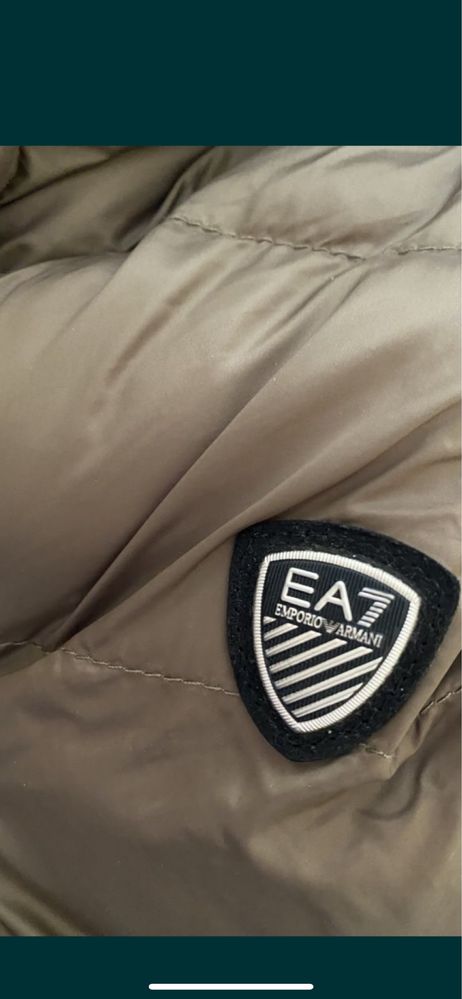 EA 7 (Emporio Armani )пальто  р М