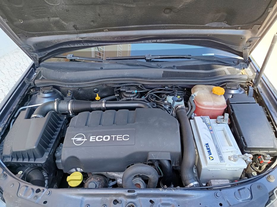 Opel Astra GTC 1.3 CDTI 90CV CX6
