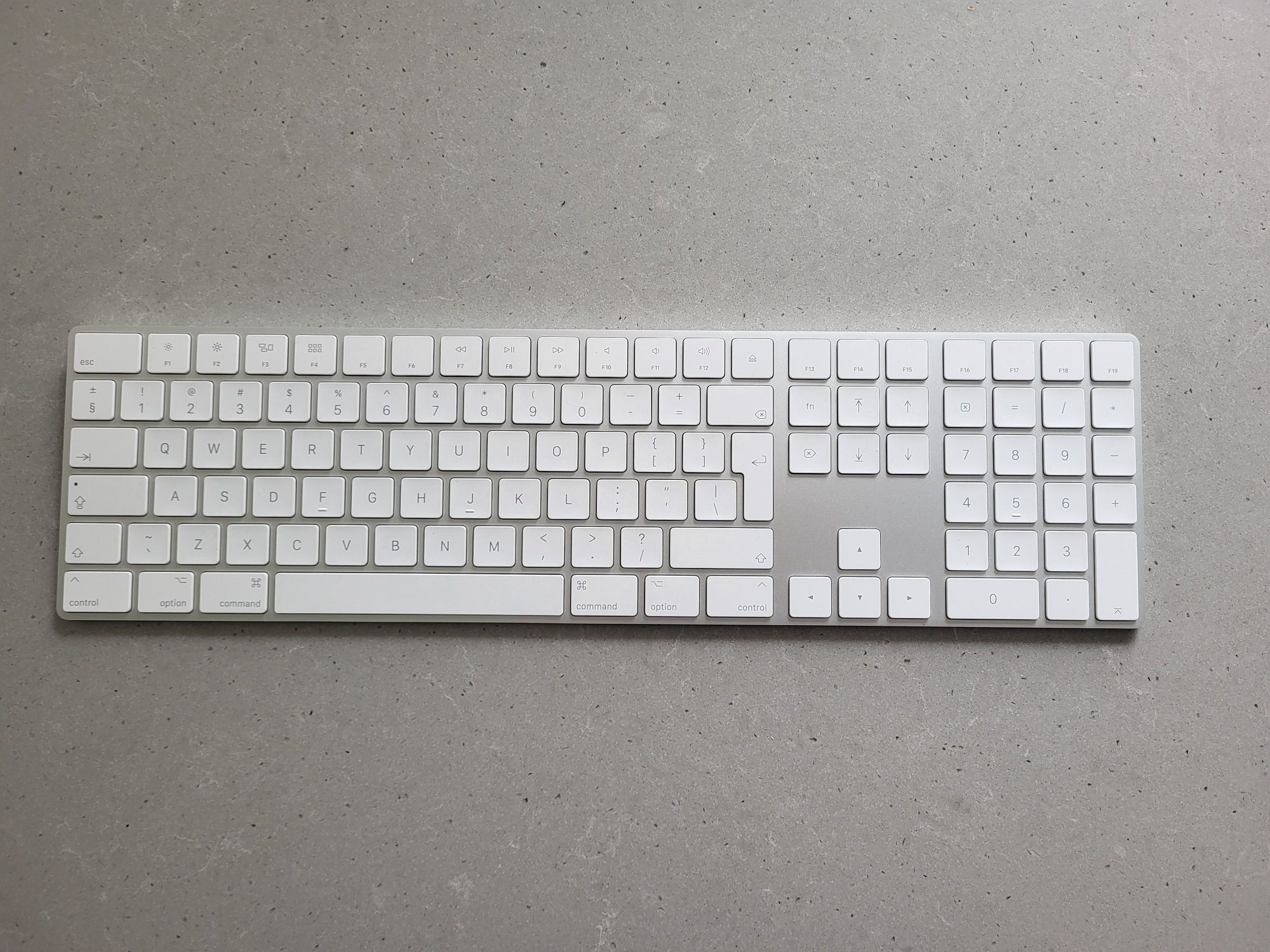 Magic keyboard, magic mouse komplet peryferiów do Maca