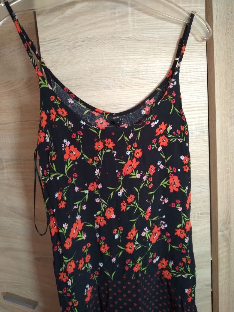 Letnia sukienka r. XS