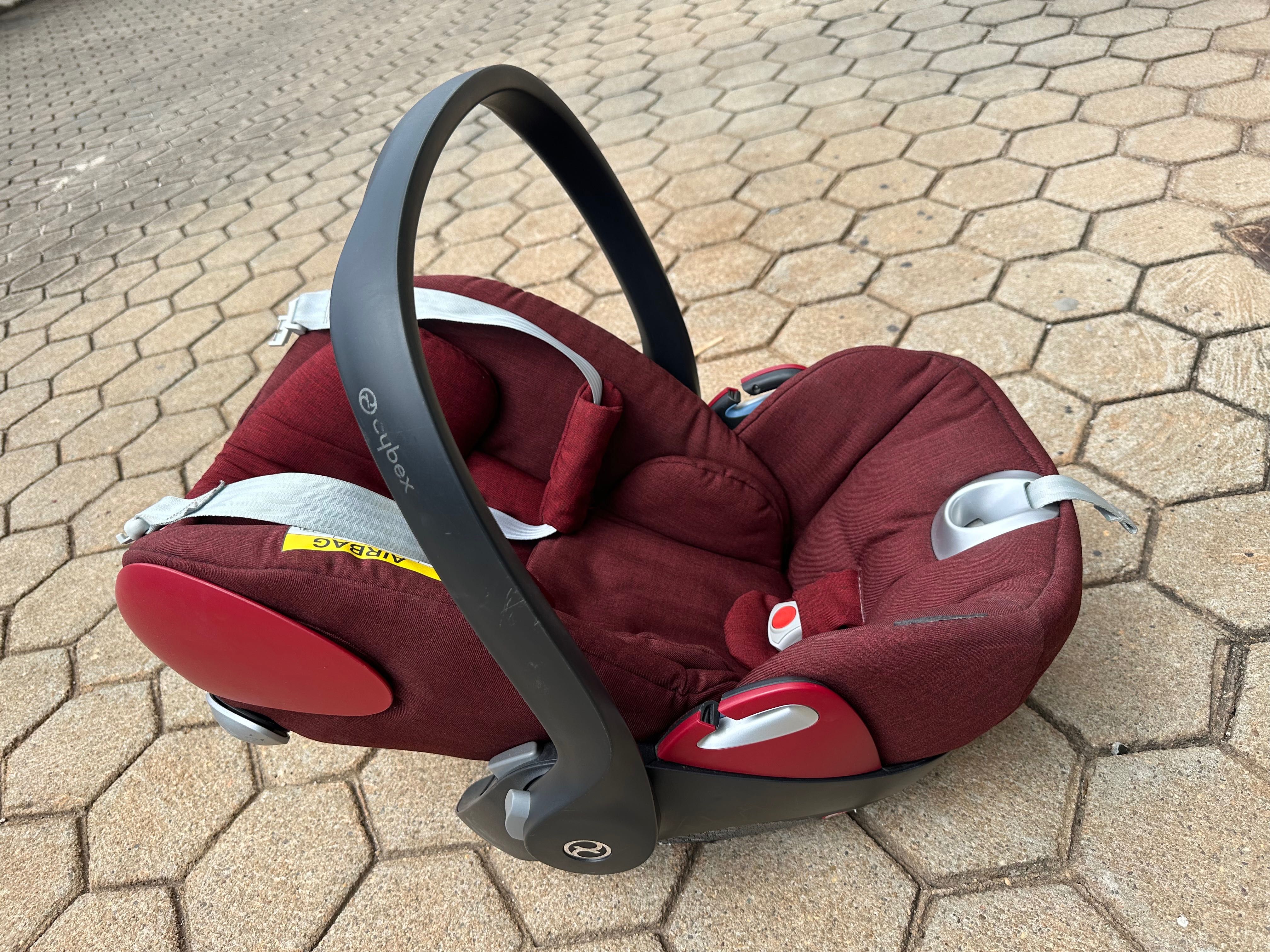 Ovo Bebé Cybex Cloud Z i-Size + base isofix