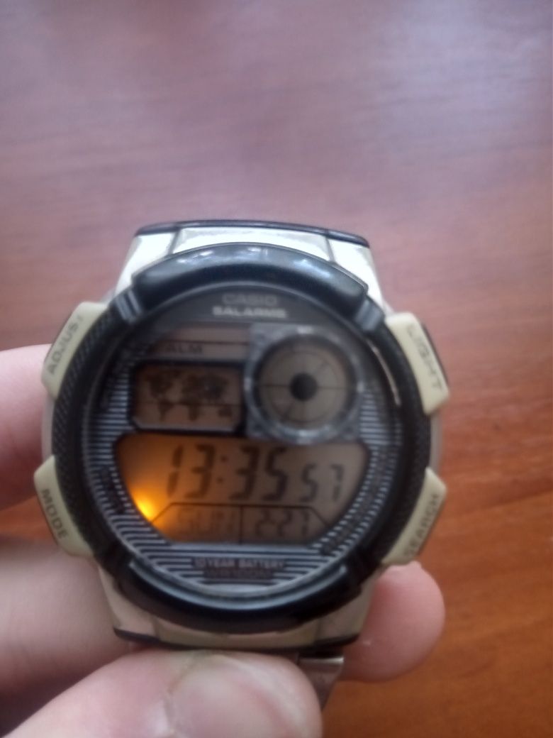 Casio 5alarms AE 1000W