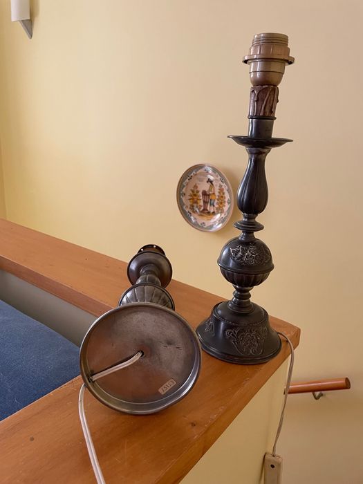 Candeeiros Elétricos de Quarto de Dormir Antigos em Estanho