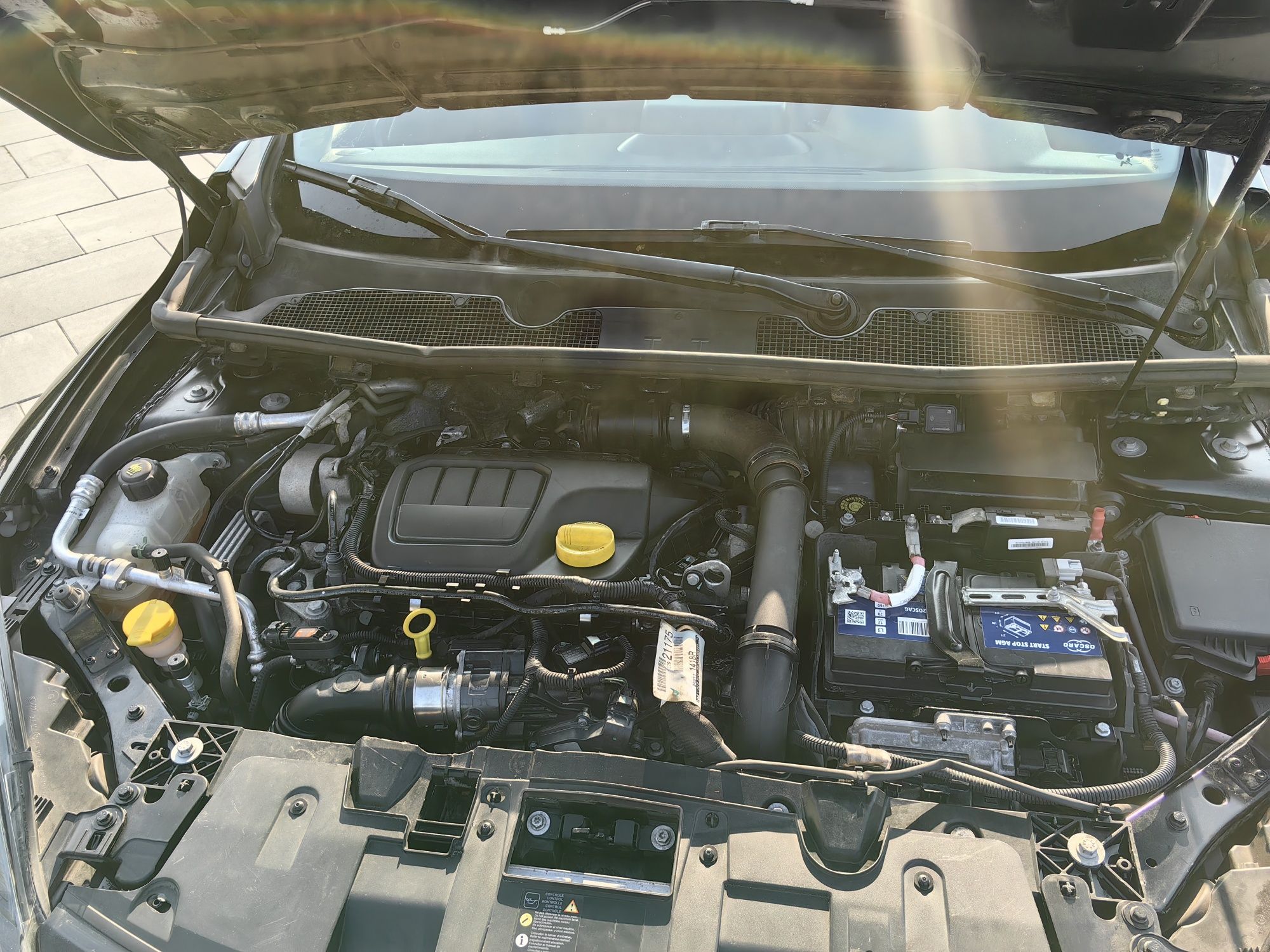 Renault Megane 2015r wersja BOSE 1.6 DCI 130 KONI