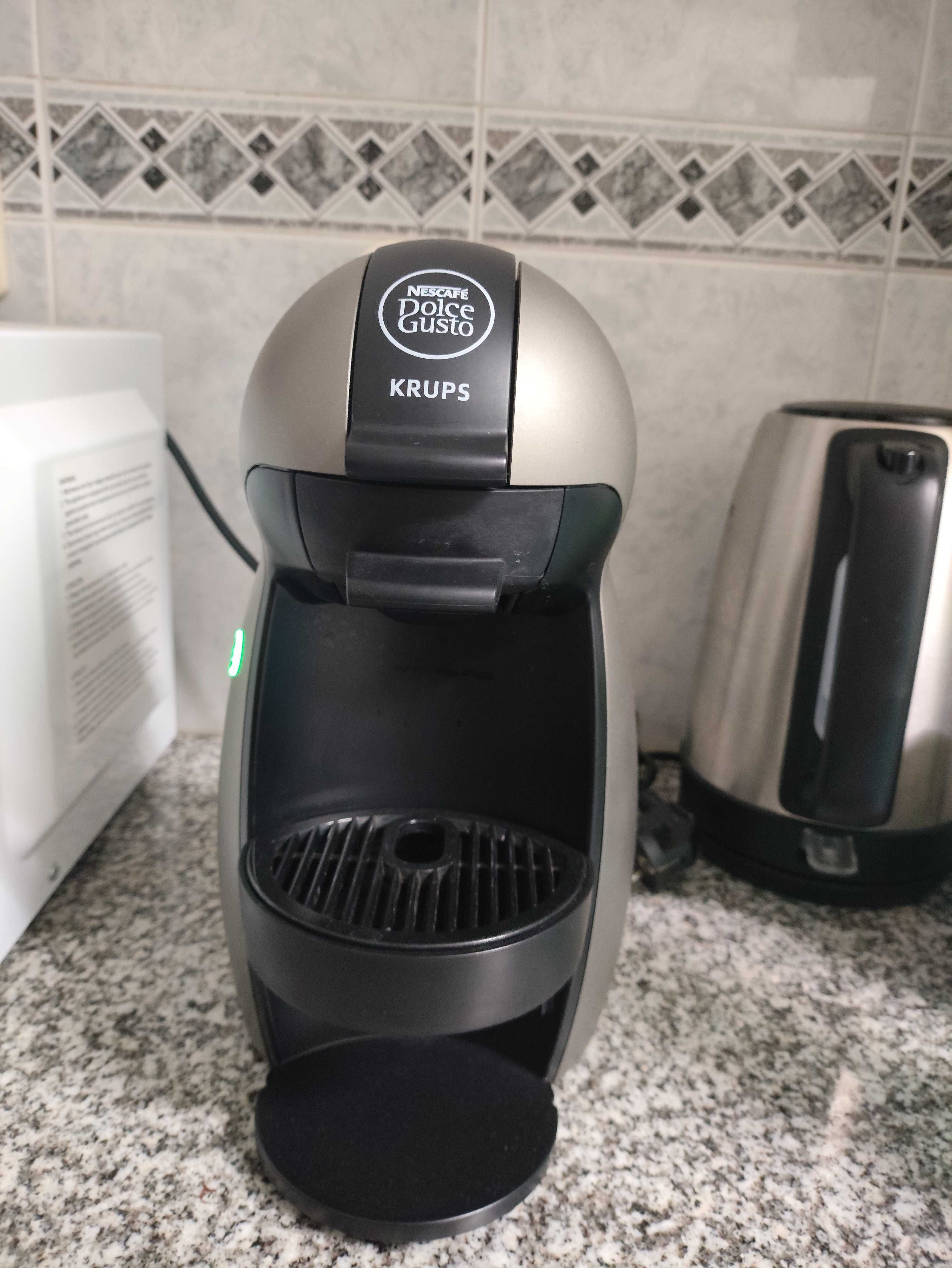 Maquina café Dolce Gusto