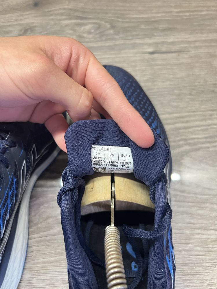Кросівки Asics Gel Comulus