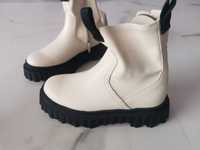 Trapery buty Zara 31