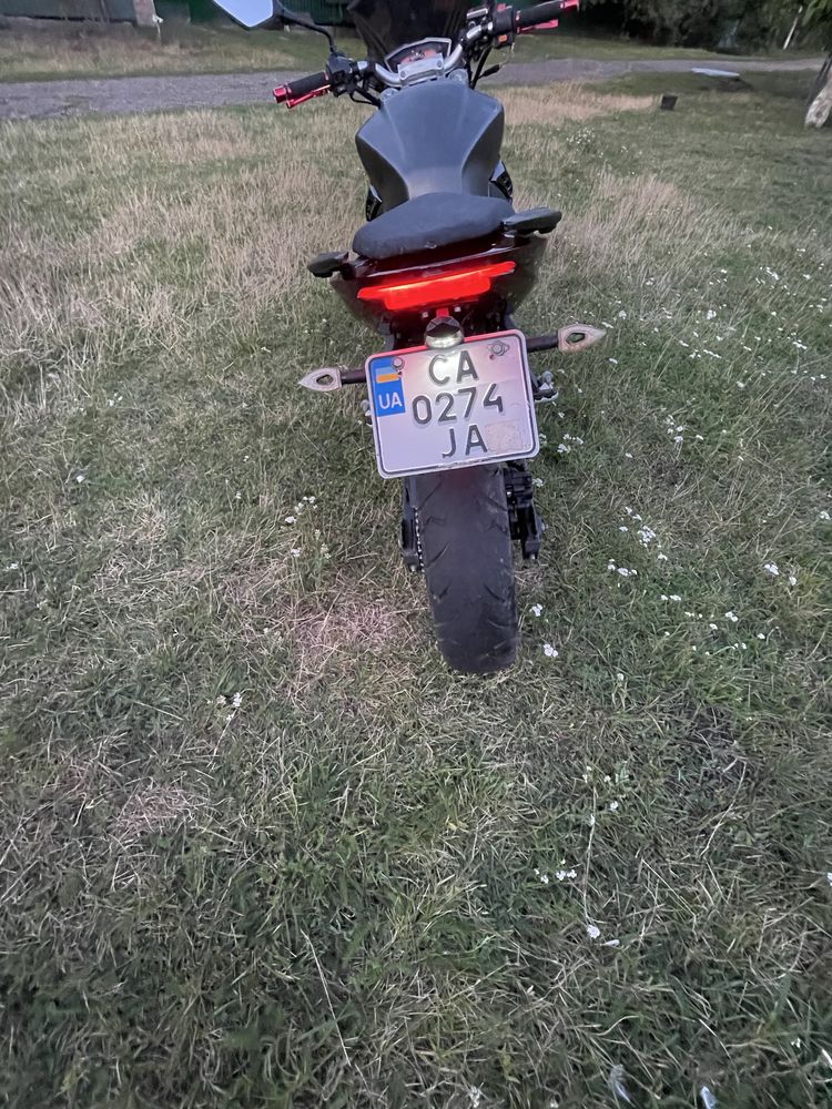Продам Voge300r