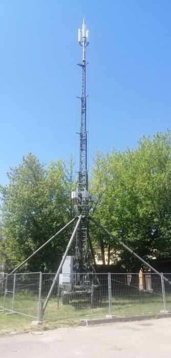 Maszt wojskowy - przestawna wieża maszt antenowy - BTS, LTE, Internet