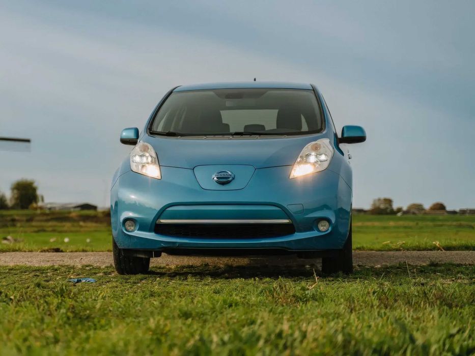 Nissan Leaf      2013