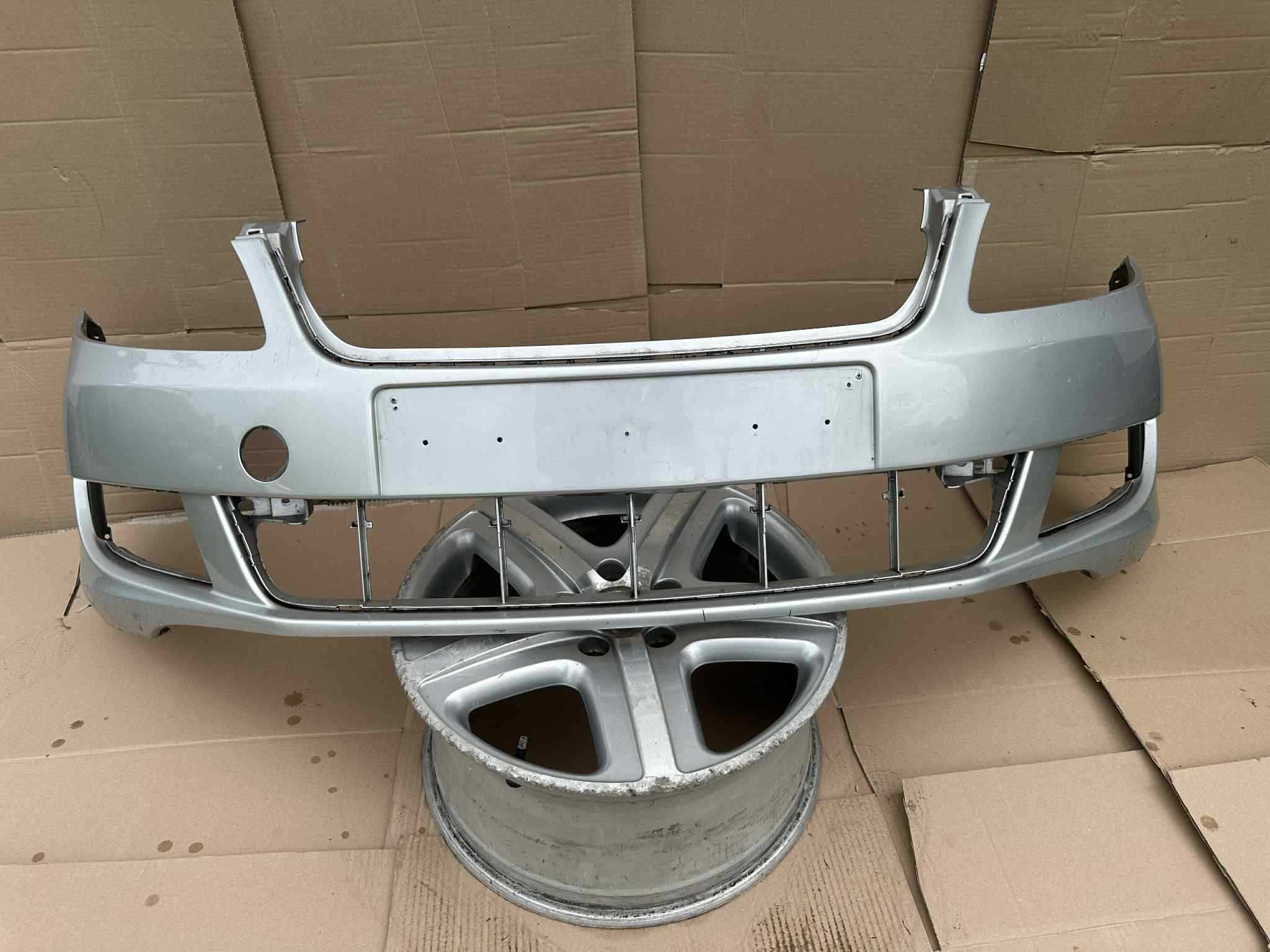Skoda Fabia II 2 lift 10-14 zderzak przedni/przód