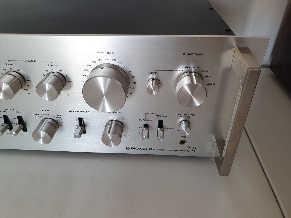 Pioneer c-77 , SPEC-1 . Przedwzmacniacz vintage