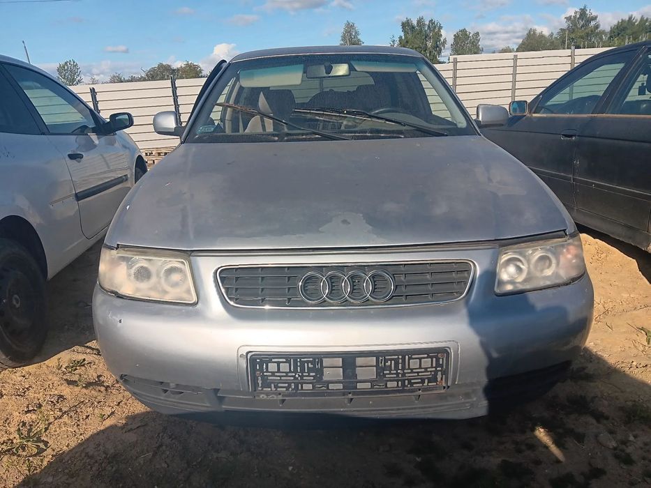067 / AUDI A3 8L / NA CZĘŚCI