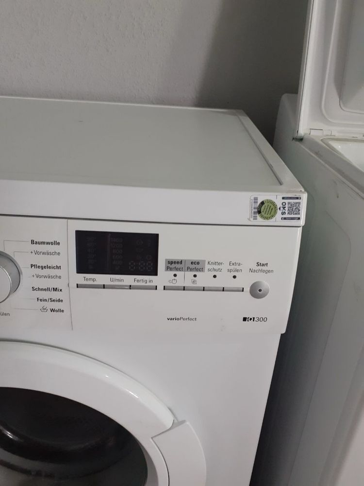 Пральна машинка siemens