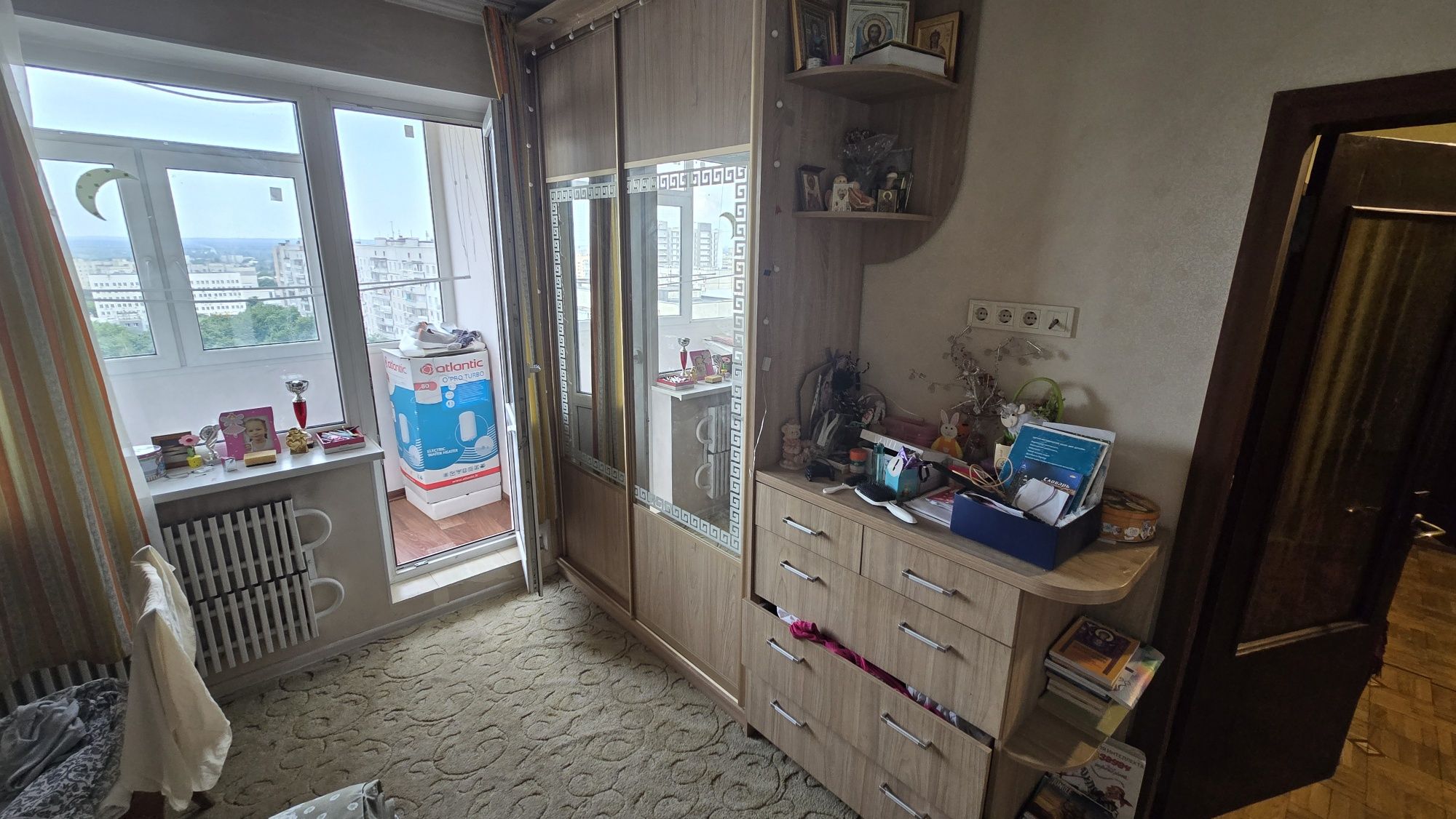 Продам! 3к м.Холодная Гора в 16 эт