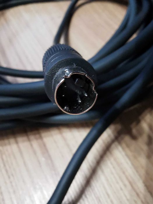 Kabel przewód S-Video/S-Video 8m