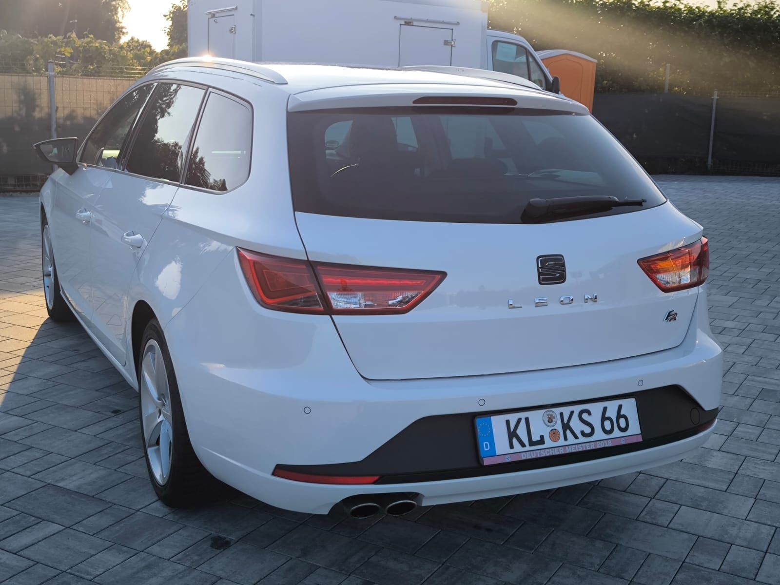 Seat Leon FR 1.4 125km Full Led Kamera Aktywny Tempomat