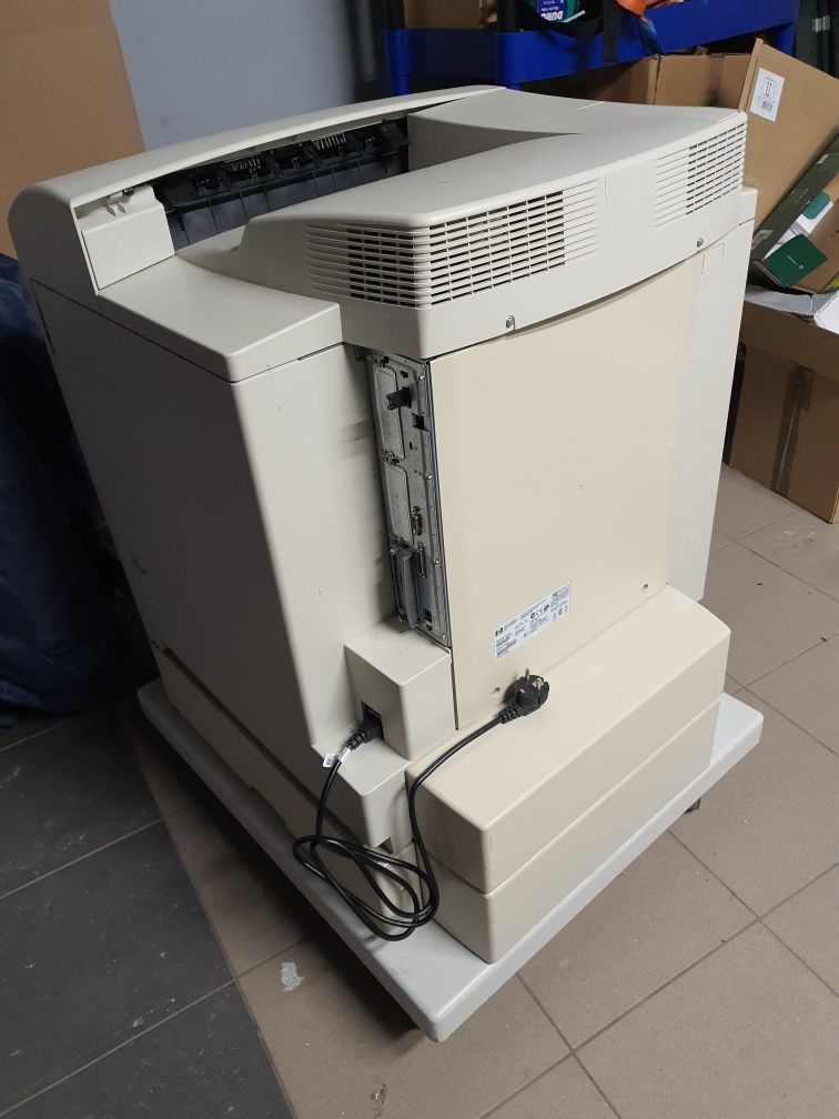 Drukarka laserowa kolor A3 HP 5550dtn