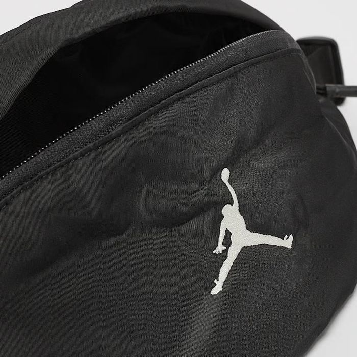 Оригінальна‼️бананка JORDAN JAM MVP