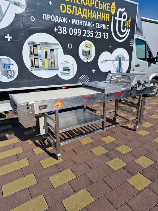 Стол для нарезки круассанов Рабочий стiл для нарiзки тiста Rondo NEU