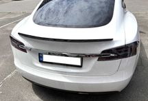 Спойлер чорний глянець та матовий тонкий Tesla Model S / ABS пластик