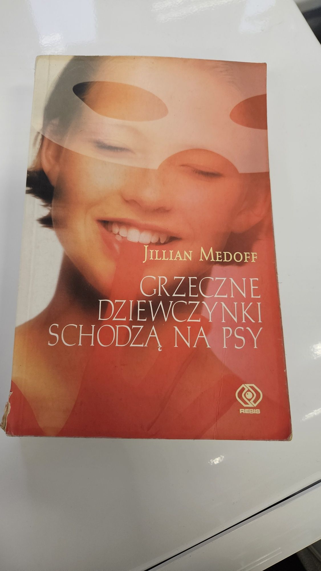 Medoff Grzeczne dziewczyny schodzą na psy