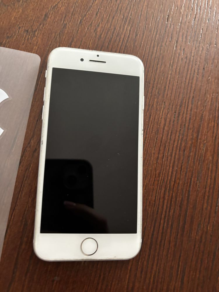 Iphone 8 stan idealny !