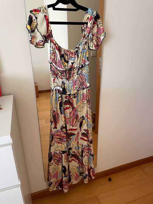 Roupa variada tamanho S