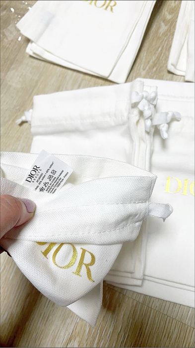 Мішечки DIOR з бірками