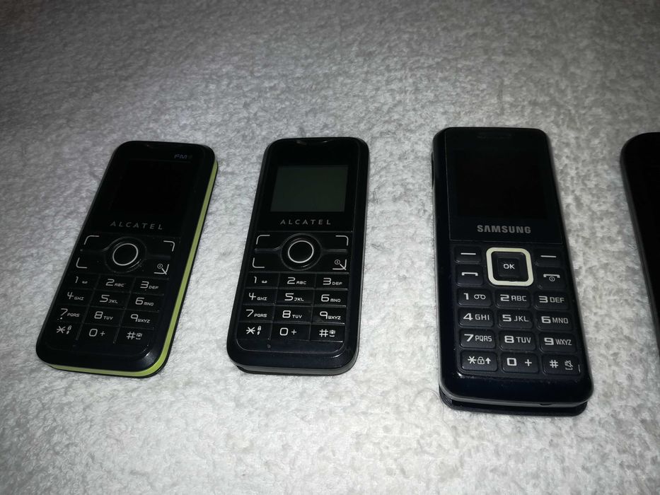 diversos telemóveis bloqueados (alcatel, samsung, siemens)