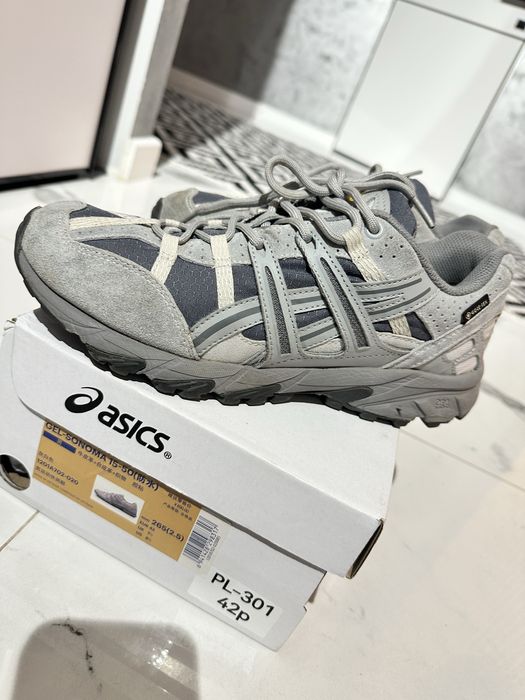 Кросівки ASICS 42р/goretex/взуття осіннє