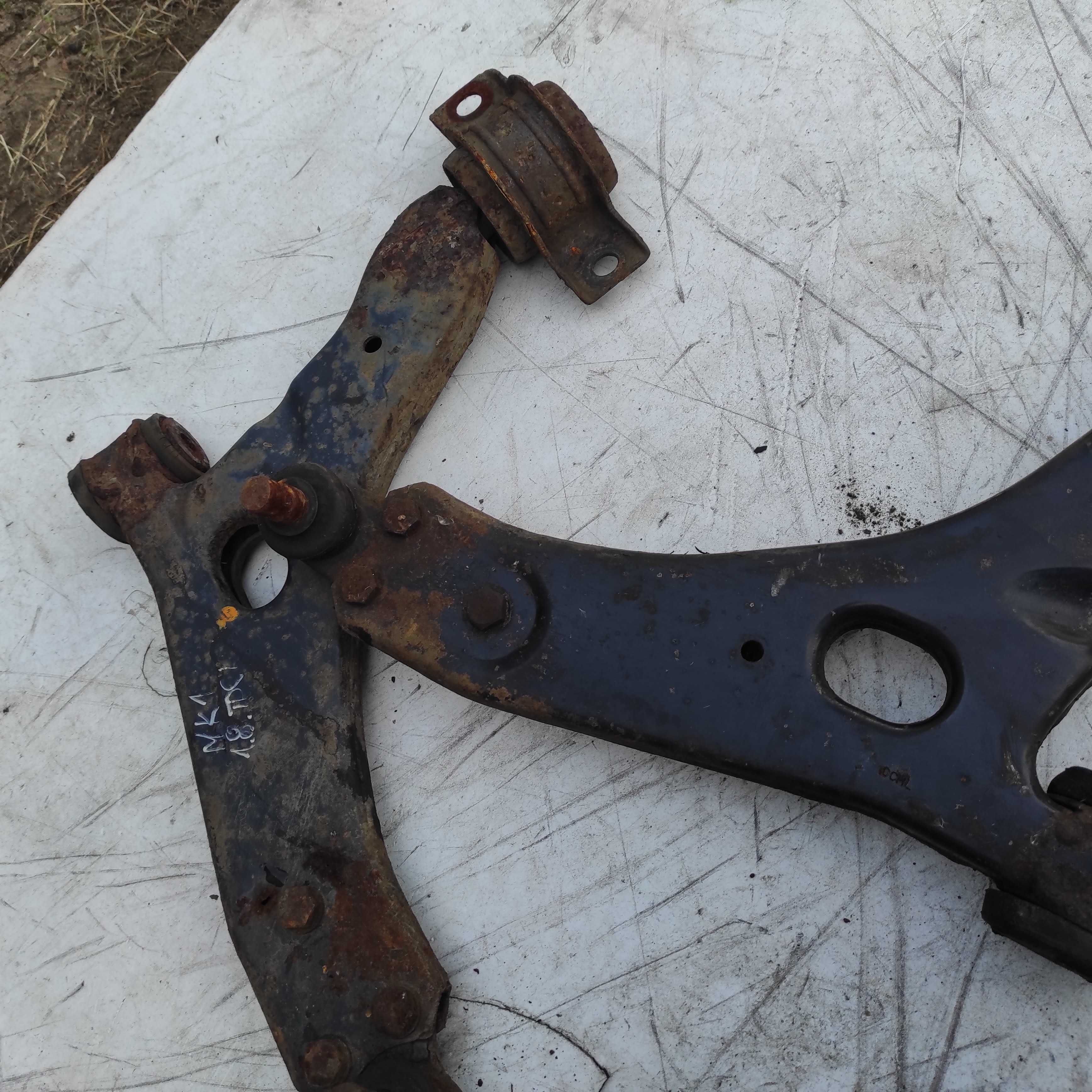 Wahacz wahacze Ford Focus mk 1,8 TDCi komplet 80 zl