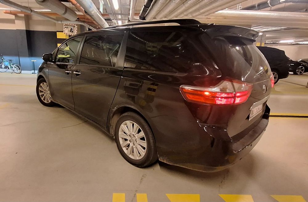 Toyota Sienna toyota sienna używana tylko prywatnie