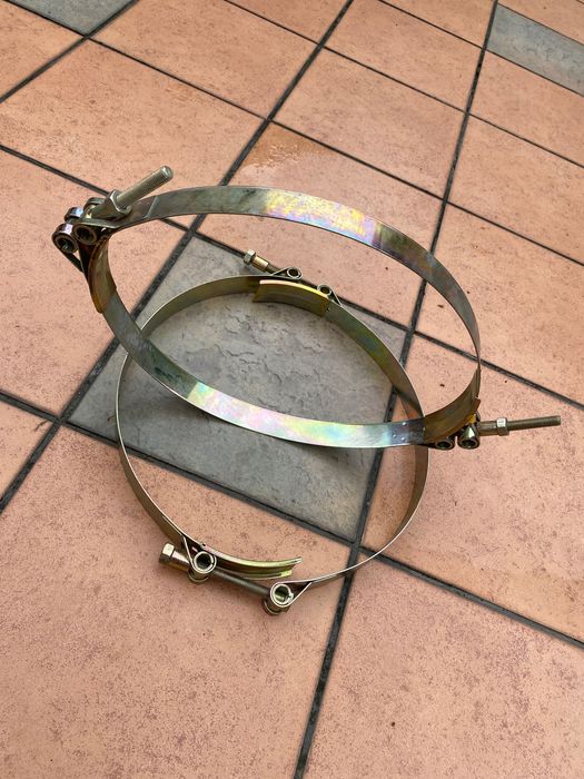 Duża metalowa opaska zaciskowa 35 cm średnicy